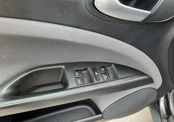 Seat Altea XL cena 23900 przebieg: 260972, rok produkcji 2011 z Pniewy małe 667